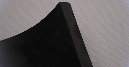 Front side view of MOR rubber conveyor belt with 3/4 inch thickness, black color, top and bottom rubber.
