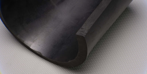Front and side view of skirtboard rubber conveyor belt, 1/4" thickness, black color, smooth surfaces, durometer 55-75, tensile 1650 psi.