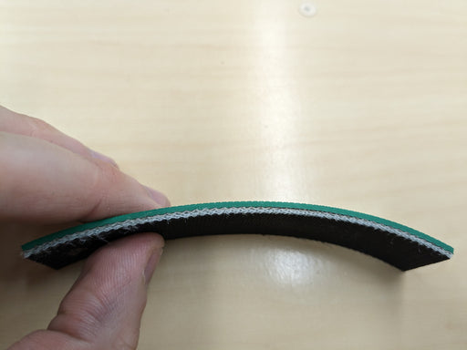 NC conveyor belt with 1-layer nylon fabric, black fabric bottom, 3mm thickness, and 7.5nm strength