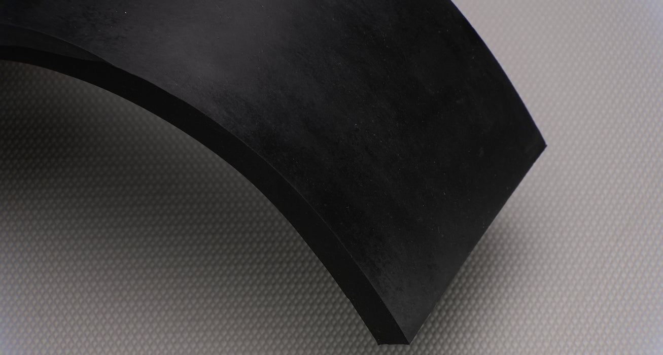 Dual side view of MOR rubber conveyor belt with black top and bottom, 1/16" thickness