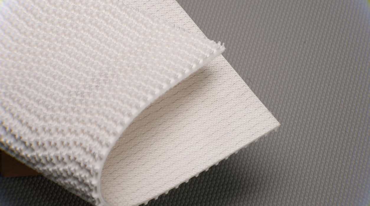 Alternate view showing both front and back sides of PU conveyor belt with 0.95mm thickness, white impregnated top and bottom colors.





