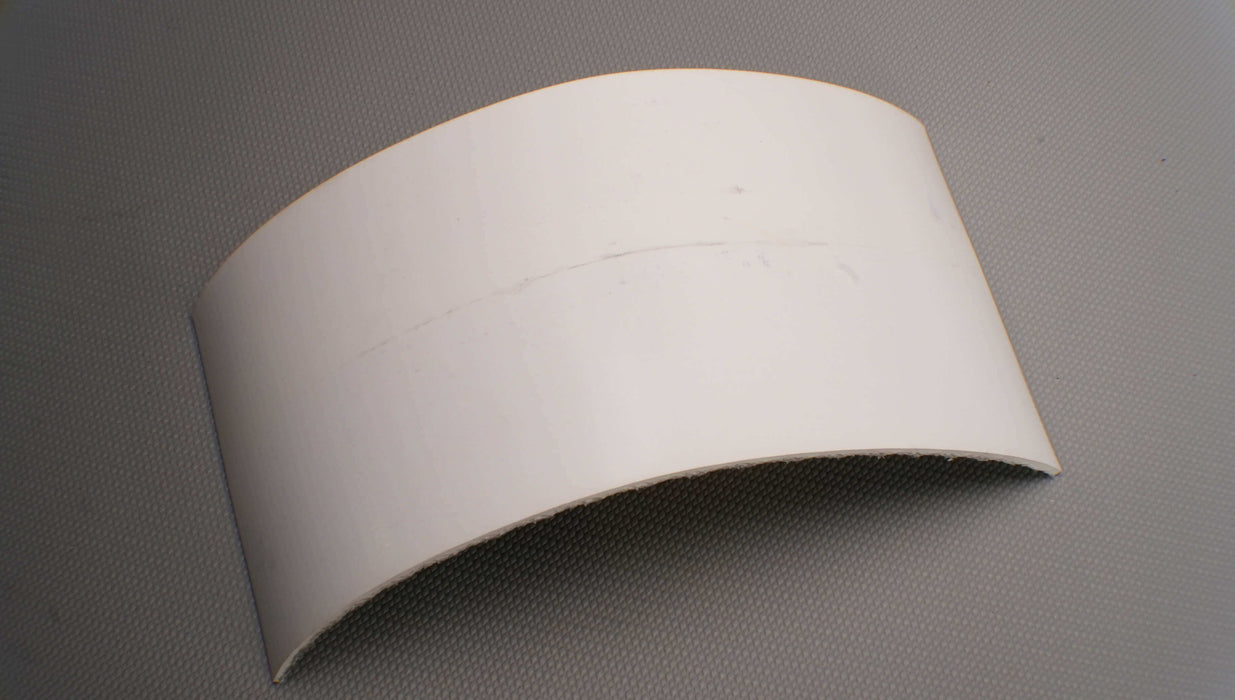 Front view of PVC conveyor belt with crescent top, white color, 6mm thickness, made from interwoven fabric with 28nm strength.