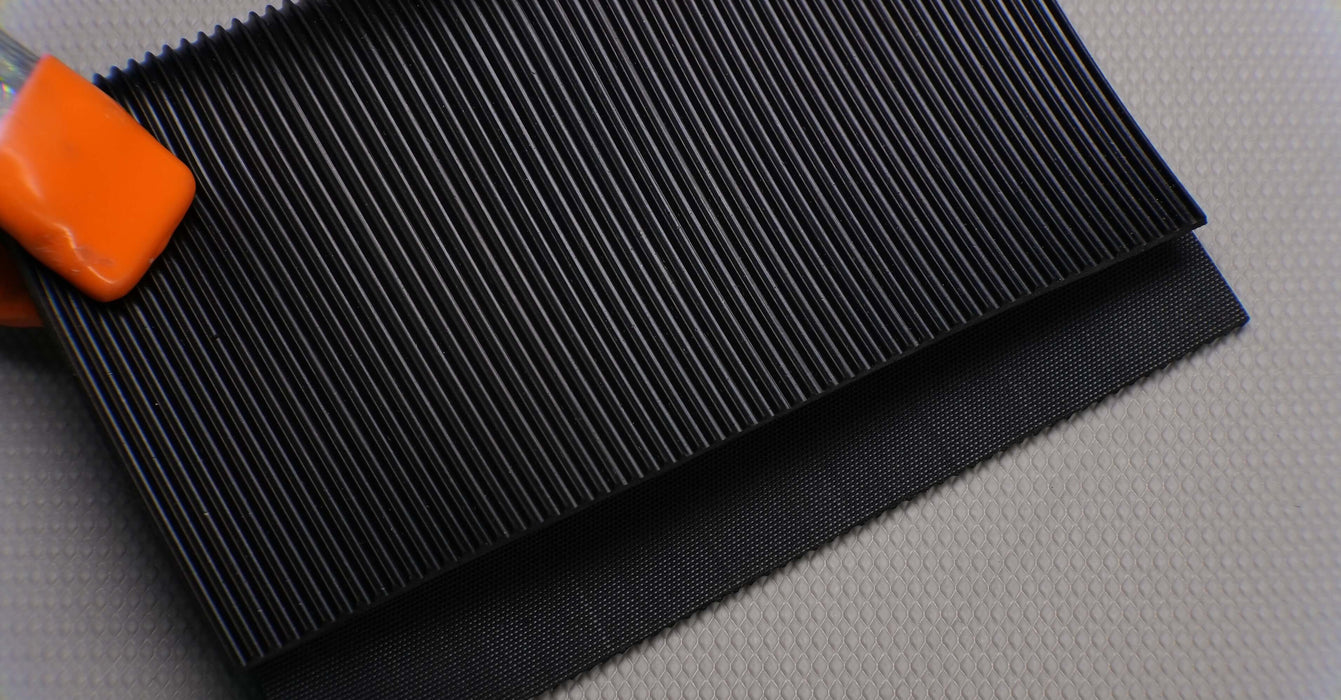 Fine Rib Rubber - Rubber Conveyor Belts — conveyor-belt.com