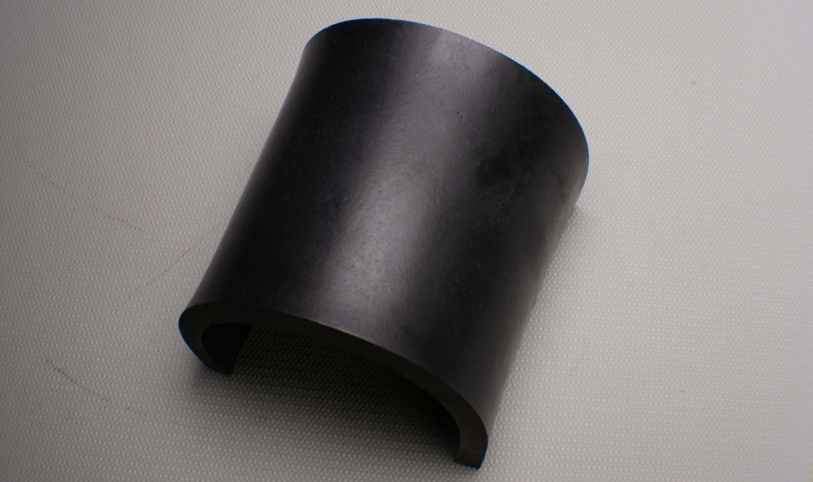 Front and top view of skirtboard rubber conveyor belt, 1/2" thickness, black color, smooth top and bottom surfaces, durometer 55-75, tensile 1650 psi.
